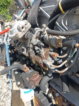 Prodám motor Iveco daily 2.8td 90kw - 5