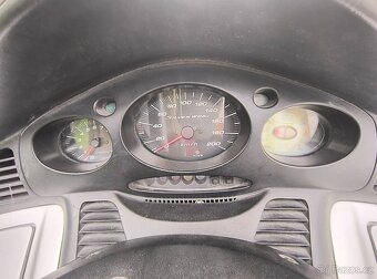 Honda Silver Wing 600 - 5