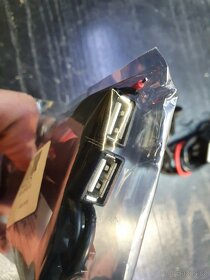 USB nabíječka / výměna v autě za 12V zásuvku - 5