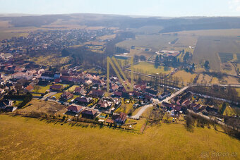 Prodej, pozemek k výstavbě s projektem, 387 m², Plzeňská, Sp - 5