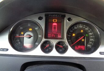 VW Passat B6 2.0TDI Variant ( kombi ) 125kW náhradní díly - 5