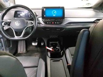 VW ID.4 Pure 2022 elektro 109kw/tepelko/led/kamera/Keyless - 5