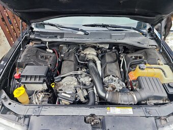 Chrysler 300c 3.0crd - 5