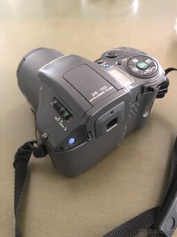 Zrcadlovka Olympus IS-10 - 5