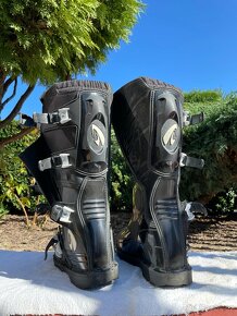 Oblečení cross ,enduro - helma boty dres + silniční bunda - 5