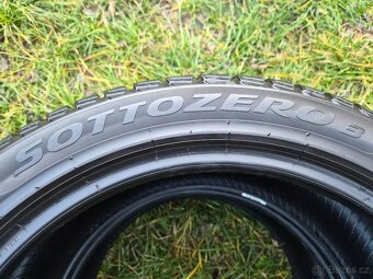 2x Zimní pneu Pirelli Sottozero Winter - 205/50 R17 XL - 85% - 5