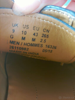 CLARKS nové pánské černé boty 43 - 5