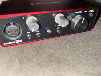Yamaha HS 7 W Stand Set + FOCUSRITE - 5