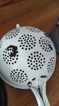 Smaltované cedníky - 5