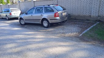 Škoda Octavia combi 1.9 TDi, pohon 4x4, r.2009/2,205970km - 5