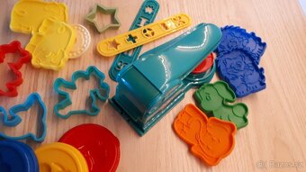 Play doh modelovací sada + formičky - 5
