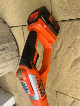 Aku sekačka black decker aku - 5