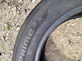 Prodám 2ks letních pneu Hankook 225/55 R18 - 5