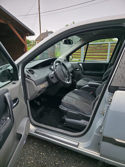 Renault Scenic II 1.6 16V 83kw Benzin rv 2004 - 5