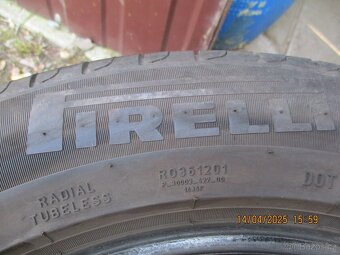 Prodám letní pneu 225-55-17 Pirelli Cinturato P7-cca.6mm - 5