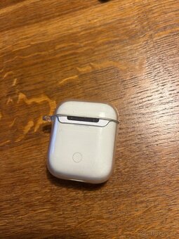 Apple AirPods 2 (2019) - 5