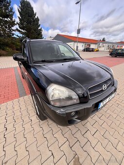 Hyundai Tucson 2.0 CRDi, 104 kW, r. 2006, najeto 250 000 km - 5