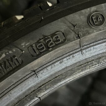 Zimní pneu 255/35 R19 96V Bridgestone 6,5-7mm - 5