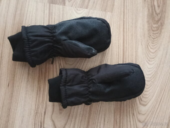 Chlapecká bunda ,rukavice a čepice - 5