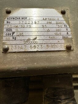 Prodám kmenovou kotoučovou pilu - 5