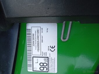 Sekačka John Deere JX90 - 5