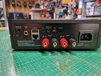 Bluesound POWERNODE 2i + ovladač - 5