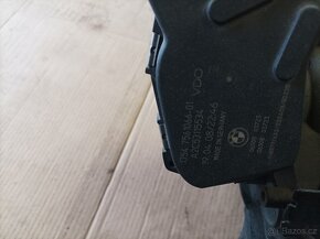 PZ ZAMEK VW SHARAN - 5