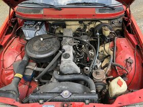 Veškeré nahradni dily z w123 300D - 5