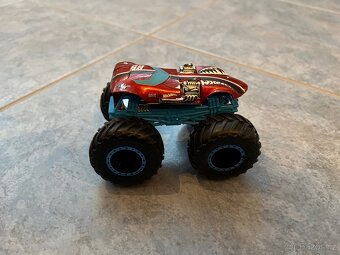 3x Monster truck Hotwheels - 5