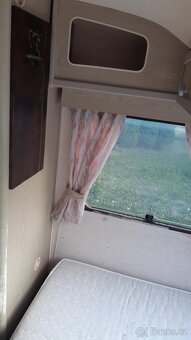 karavan na stání - 5