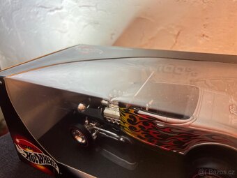 Hotwheels 1:18 - 5