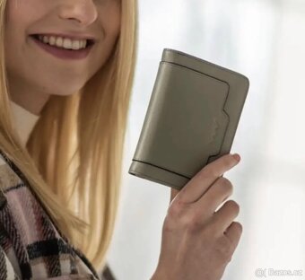 Nová dámská malá kožená peněženka na zip (Vuch) - 5