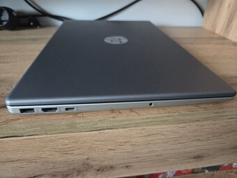 HP 250 G10 i3  / 15,6 palce - 5
