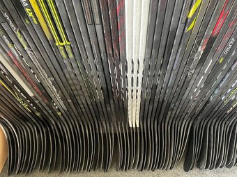 Kompozitová hokejka CCM, WARRIOR - 5