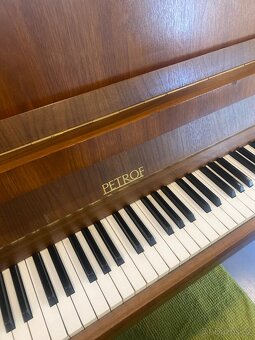 Pianino Petrof 115 - 5