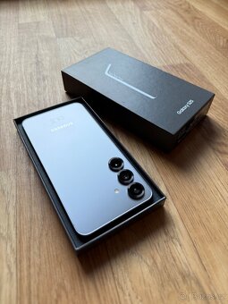 Samsung Galaxy S25 128GB Silver - 5