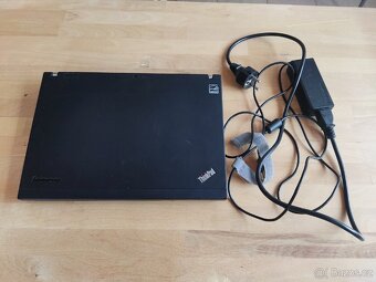 Notebooky Lenovo a HP - 5