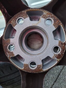 Alu et 40 - 5