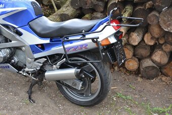 Kawasaki ZZR 600 - AKCE - 5