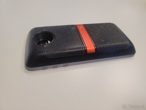 JBL SoundBoost Moto Mod pro Moto Z (2,3,4 Play) - 5