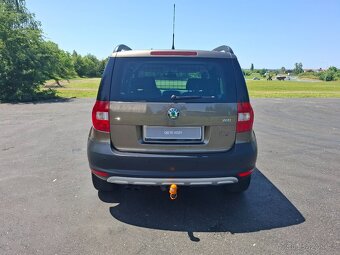 Škoda Yeti 2.0TDi 81kW,xenony,tažné zařízení - 5