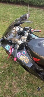 Honda cbr 1100 xx blackbird - 5