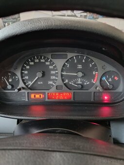 BMW 316i - 5