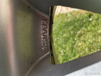 Alu kola 5x100 r17 E38 - BORBET - 5