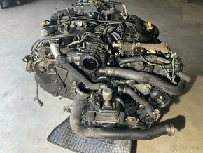 Citroen C6 , C5. 2,7 hdi - motor + aut. převodovka. UHZ - 5