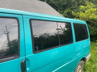 VW T4 multivan na dily - lavice, kapitanske sedacky, tapce - 5