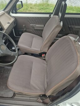 ŠKODA FAVORIT 136 L - najeto jen 38tis km - 5