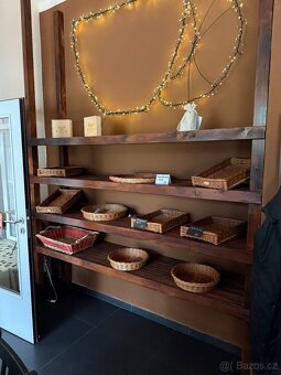 Vybavení menší kavárny - 5