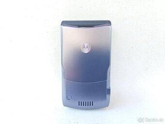 MOTOROLA RAZR V3i - NOVÝ - GSM - SBĚRATELSKÁ RARITA RETRO - 5