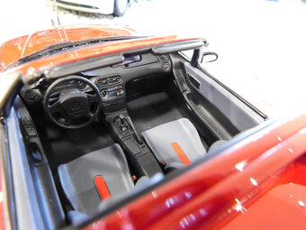 model auta Honda Civic CRX Del Sol Otto mobile 1:18 - 5